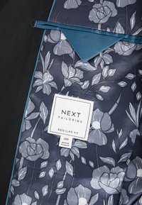 Next REGULAR FIT TWO BUTTON - Colbert - black