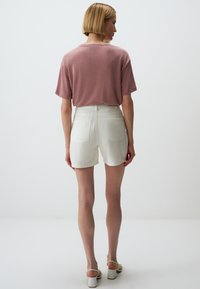 Jimmy Key HIGH WAIST - Short en jean - ecru