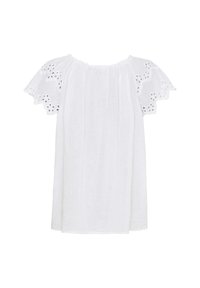 Hvid, let bluse med korte, bølgede ærmer og detaljer i hulbroderi. Har en afslappet pasform og elastisk halsudskæring.