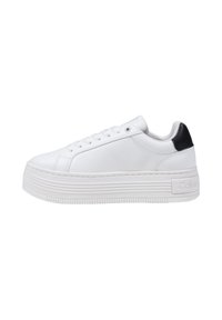 Calvin Klein Jeans BOLD FLATF LOW LACE - Sneakers basse - white