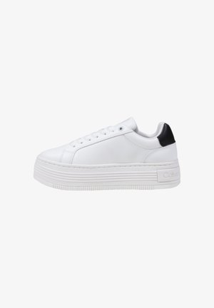 Calvin Klein Jeans BOLD FLATF LOW LACE - Sneakers basse - white