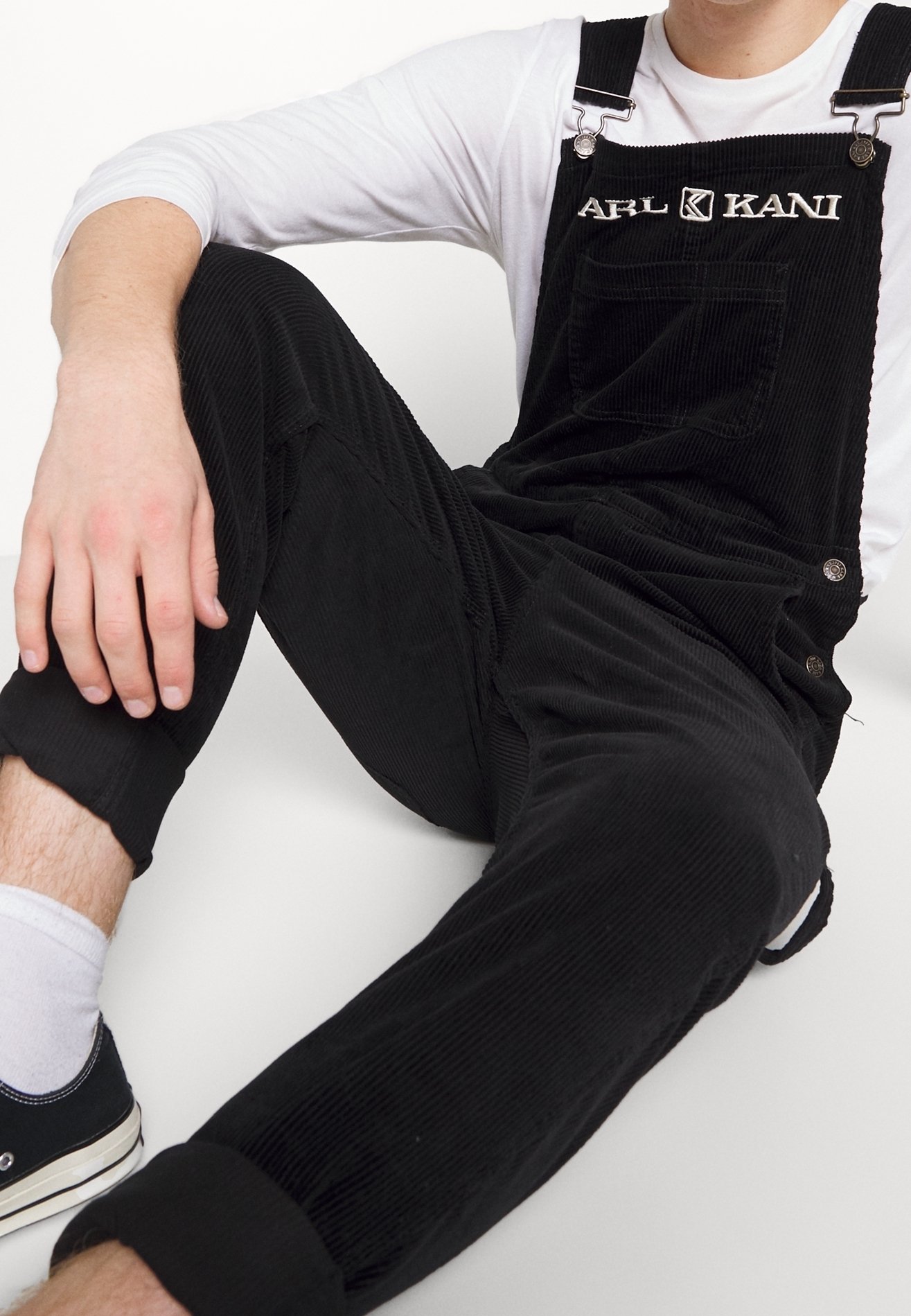 Karl Kani Trousers - black - (Pre-owned) - Zalando.ie