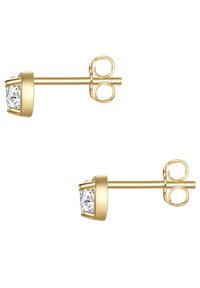 Aukso spalvos auskarai su smeigais, su skaidriu, apvaliu akmeniu, įstatytu į metalinę apyrankę, su drugelio tipo užsegimu ir lygiu metaliniu paviršiumi.