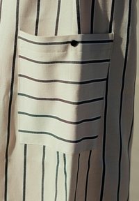 Next STRIPED SUPER WIDE - Pantalon classique - ecru