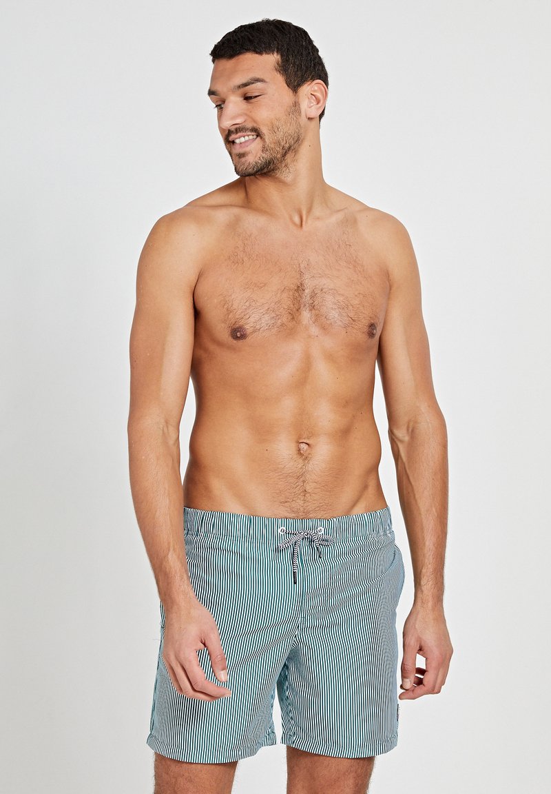 Herren Badehosen | Shiwi Badeshorts pine green/dunkelgrün - SZ25095 Herren Badehosen | Shiwi Badeshorts pine green/dunkelgrün - SZ25095