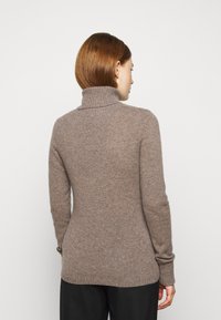 FTC Cashmere Camisola - truffle
