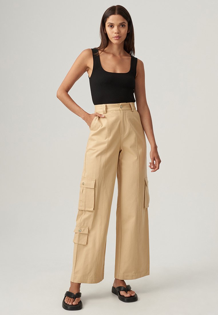 Pantalones cargo