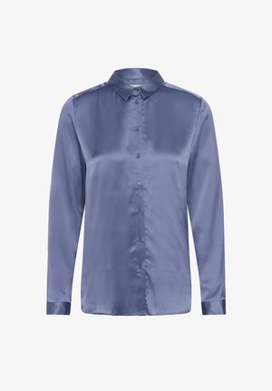 Blouse à manches longues avec boutonnière en satin doux de couleur bleu profond. Caractérisée par un col classique et une fermeture à boutons à l'avant, avec des manches à poignets.