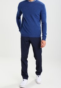Cortefiel Jumper - blue