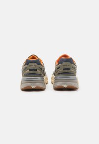 Replay DESTINY M TREND - Trainers - green/navy