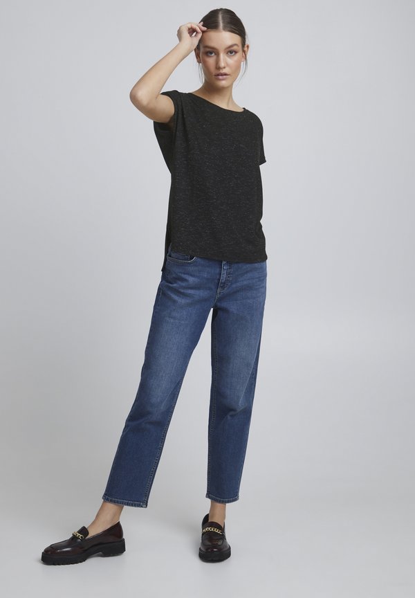 IHREBEL SS6 - Basic T-shirt