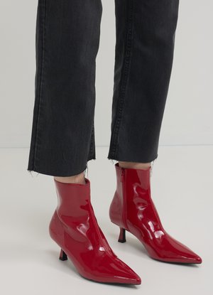Calliope Stiefelette - rosso