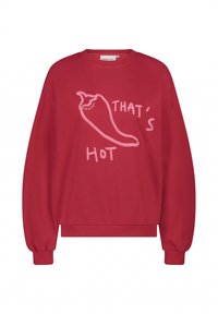 Rotes Sweatshirt mit langen Ärmeln, gerippten Bündchen und Rundhalsausschnitt. Mit einem pinken Chilischoten-Graphic und dem Text "DAS IST HEISSES."