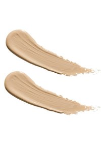Échantillons de fond de teint liquide en beige clair, avec une texture lisse et crémeuse et une finition mate. Deux bandes allongées sur un fond blanc.