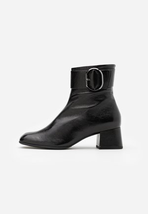 Lage laarzen - black