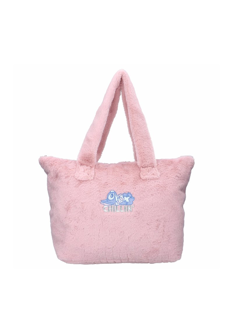 Rosa plyschhandväska med dubbla handtag, prydd med en blå tecknad fisk och ordet "CHILLIN'" broderat på framsidan.