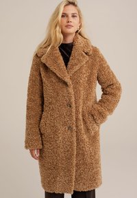 Abrigo de invierno - brown