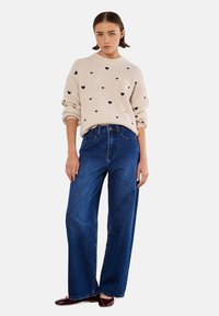 Apricot Maglione - stone