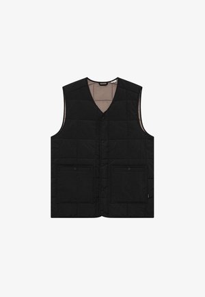 Chaleco acolchado negro con escote en V, cierre frontal de botones, dos grandes bolsillos y un forro interior suave. Textura acolchada en toda su superficie.