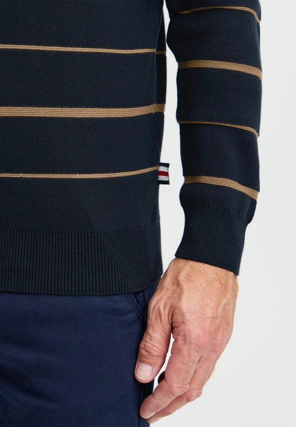 FQKYLE reversed strip crewneck neck - Jumper - salute4