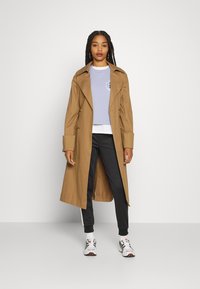 Fila ROANA CROPPED CREW - Camisola - lavender lustre