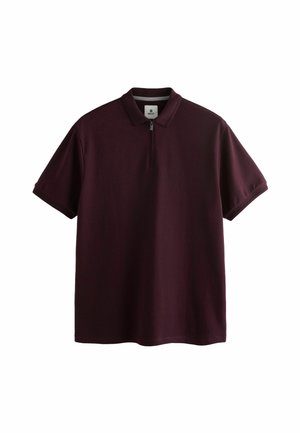 Polo de culoare burgundă, realizat dintr-un material texturat, având un guler cu fermoar și mâneci scurte. Design casual, cu o croială lejeră.