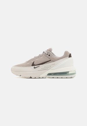Sneakers - grey