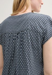 TOM TAILOR T-shirt con stampa - printed blue white minimal