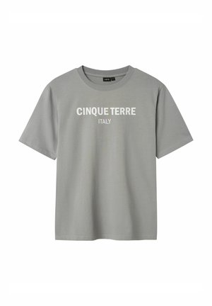 Trükipildiga T-särk - sharkskin