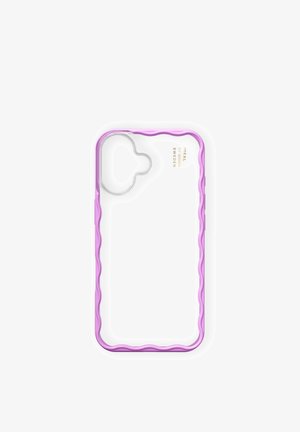 Funda de teléfono transparente con un borde ondulado rosa y un recorte para la cámara. Presenta transparencia brillante para permitir ver el dispositivo en su interior.