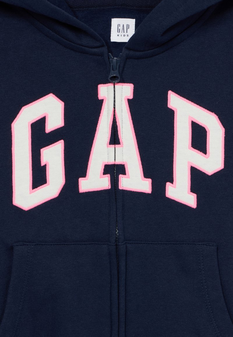 GAP Sudadera De Cuello Redondo Con Logotipo Para Niñas, Estampado En Negro, Pequeña