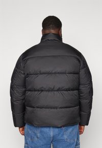 Calvin Klein Zimska jakna - black