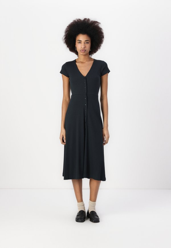 NEA - Strickkleid - moonless