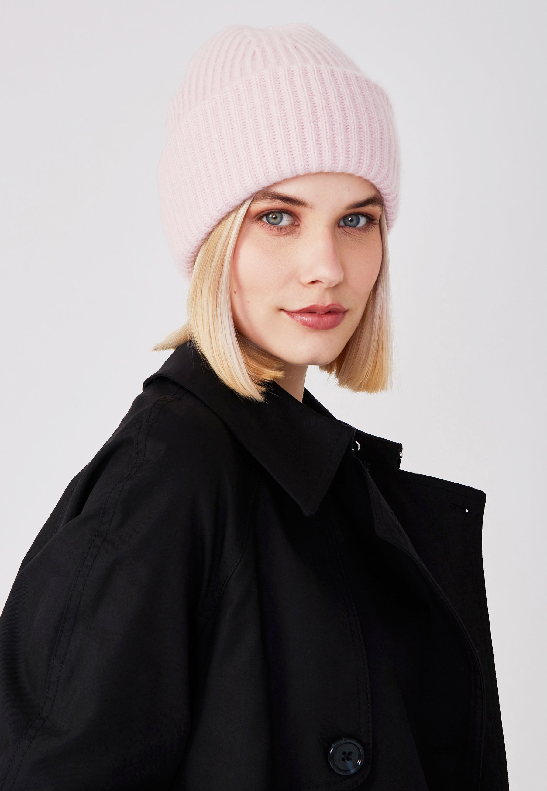 Rodelmütze Für Hunde – Rosa, Größe L, Mit Bommel & Kinnriemen, Super Weich & Stylisch