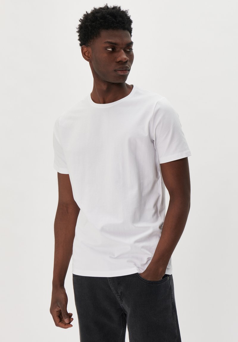 Matinique - JERMALINK - T-shirts basic - white, Forstør