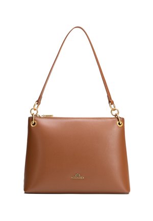 Bolso de hombro de cuero marrón con herrajes en tono dorado, correa delgada y logotipo "Wittchen" en el centro delantero.