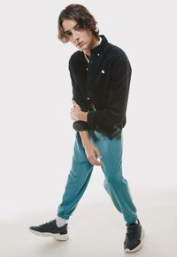 Carhartt WIP MADISON SHIRT - Camisa - astro/wax