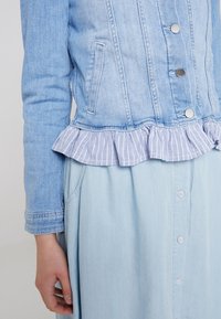 Rich & Royal Džínová bunda - blue denim
