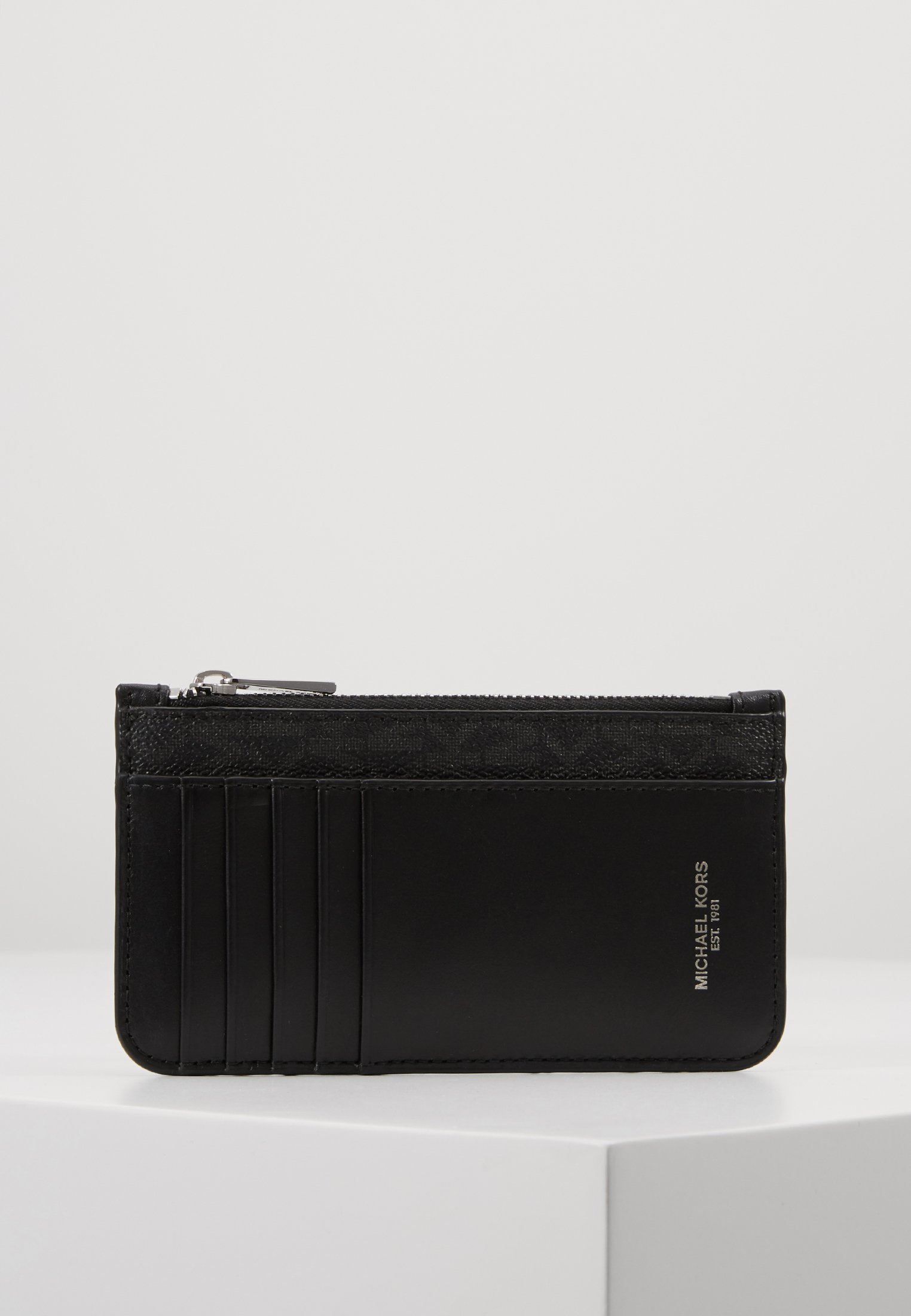 michael kors zip wallet black