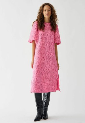 Rochie de zi - bright pink