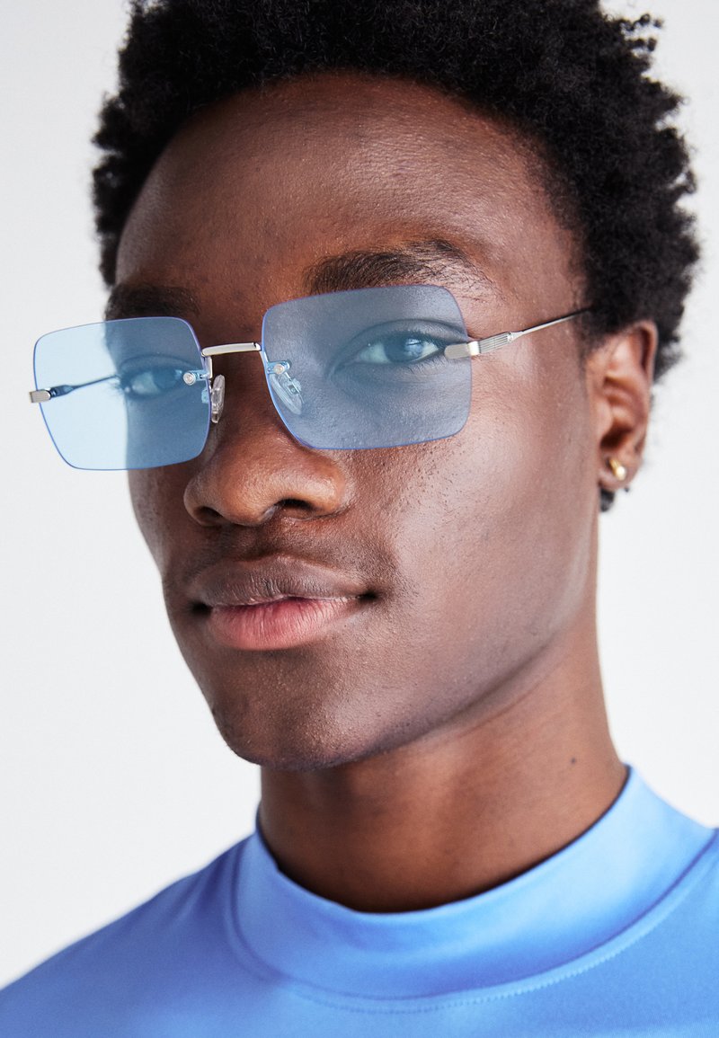 Designer Eyewear Sunglasses Shop Online Australia QUAY  display picture 3