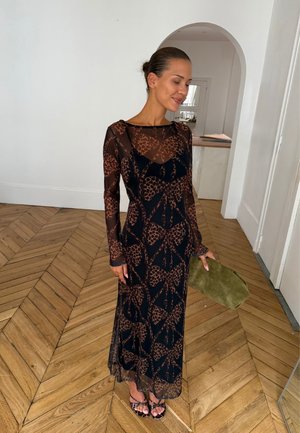 Never Fully Dressed, BOW ARIA  - Дълга рокля - black