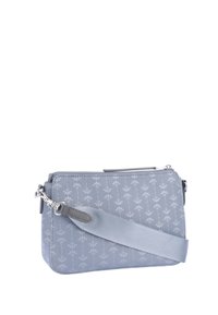 Borsa a tracolla azzurro chiaro con motivo floreale, realizzata in materiale liscio. Presenta una tracolla grigia e accessori in argento. Chiusura con zip sulla parte superiore.