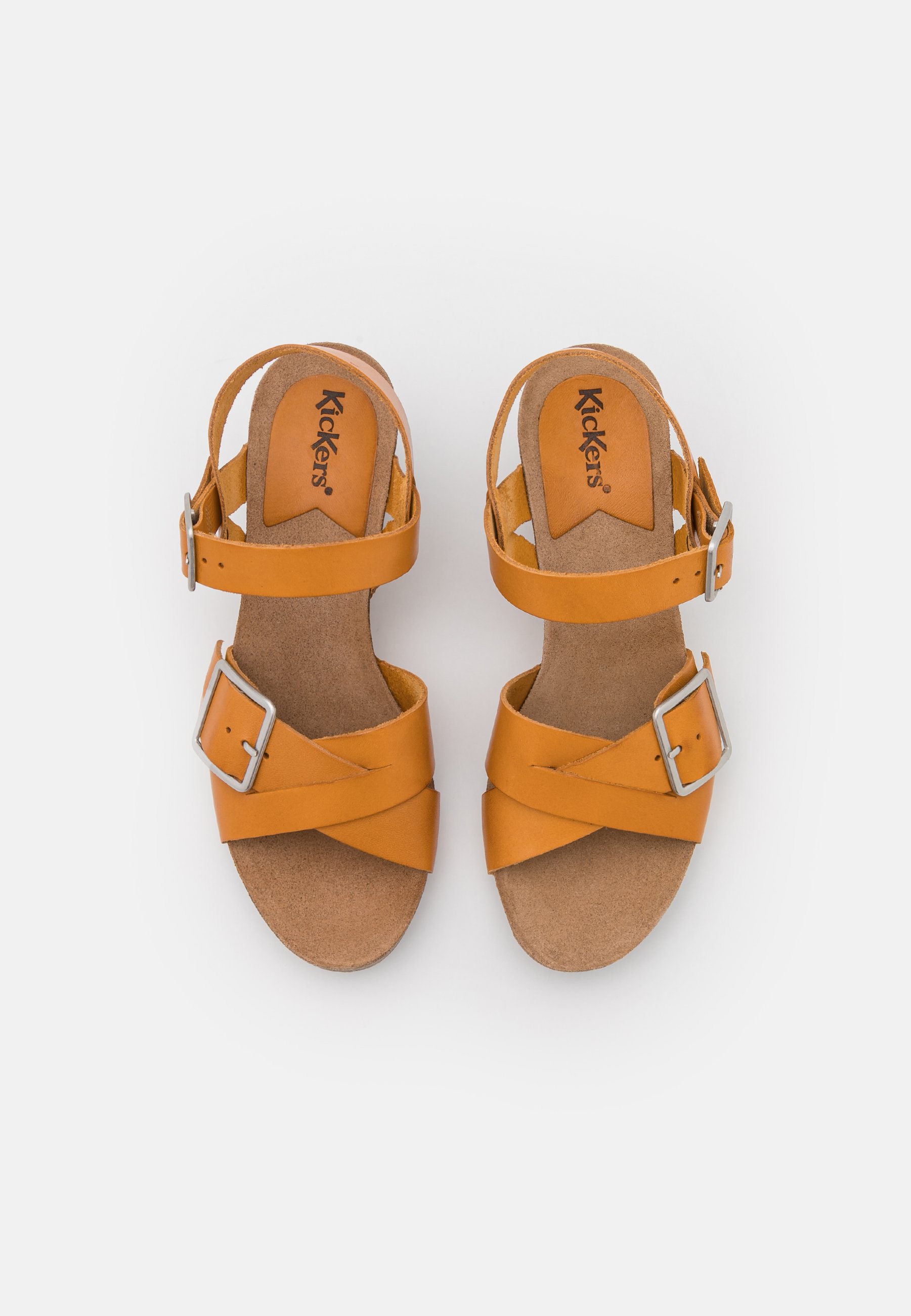 Kickers SPAINSTRAP Sandales compensées jaune moutarde Kickers SPAINSTRAP Sandales compensées jaune moutarde