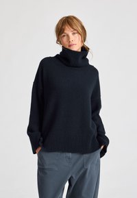 Unausgewählt, midnight blue