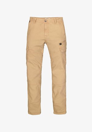 Pantalones cargo beige de algodón, con múltiples bolsillos, cierre de botón y detalles de costura visibles. Diseño de piernas rectas.