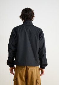 Thumbnail Image 4