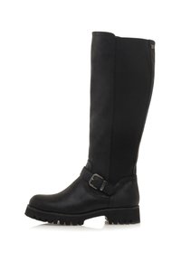 Botas negras de cuero y elástico hasta la rodilla. Presentan un adorno de hebilla lateral y una suela de goma texturizada con profundos relieves para un buen agarre.