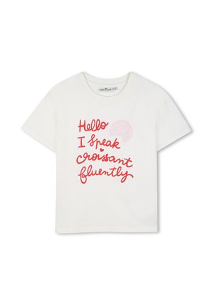 T-shirt enfant blanc à manches courtes avec texte rouge "Hello I speak croissant fluently" et un petit graphique de croissant rose.