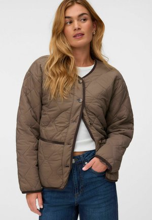 Vero Moda, QUILTED JACKET VMOLIVIA JACKET - Veste mi-saison - chocolate chip